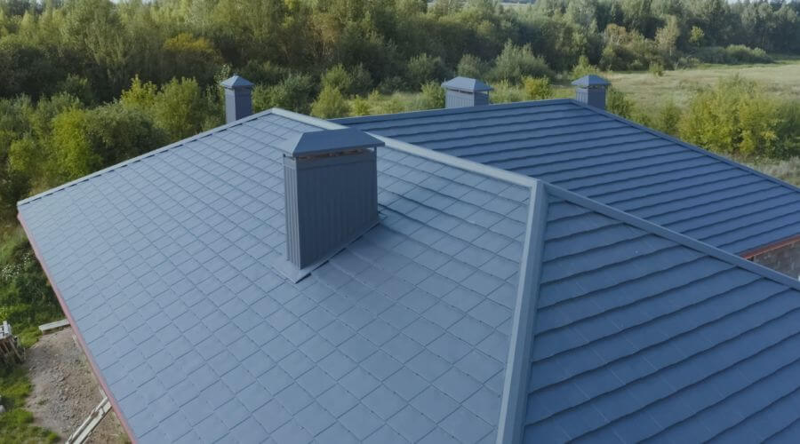 Professional metal roof installation in Charlottesville, IN